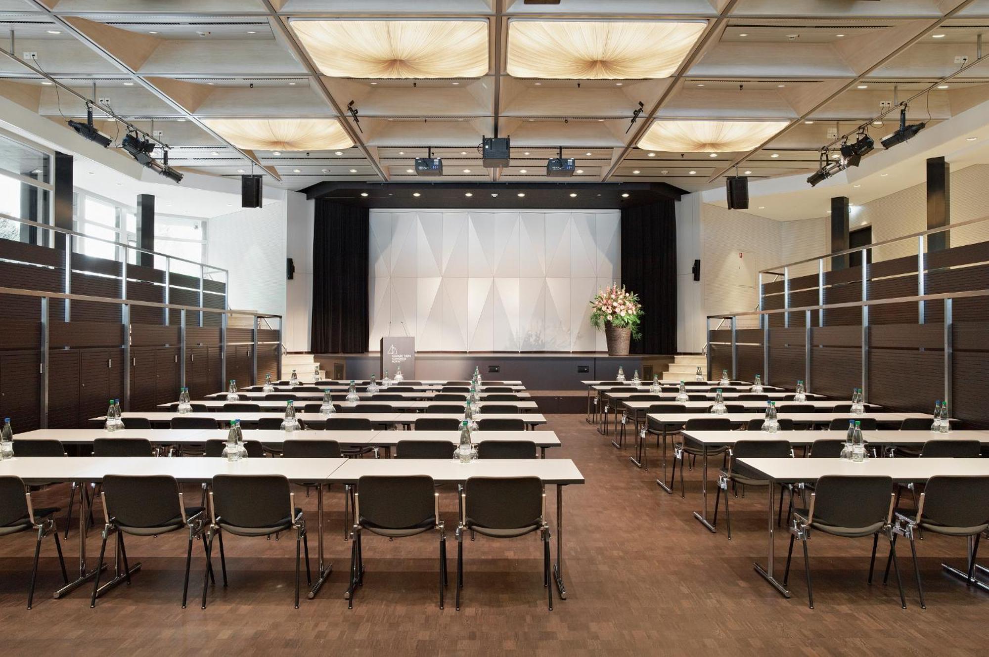Hotel Seepark Thun Eksteriør billede
