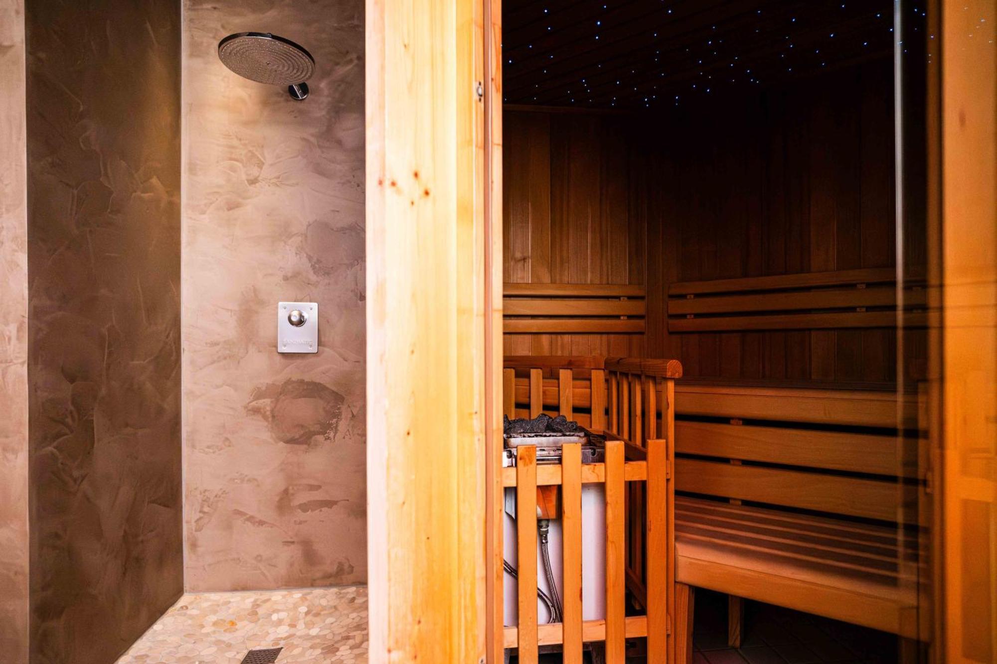 Hotel Seepark Thun Eksteriør billede