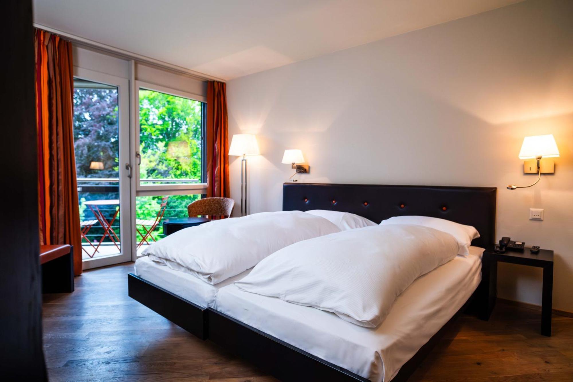 Hotel Seepark Thun Eksteriør billede