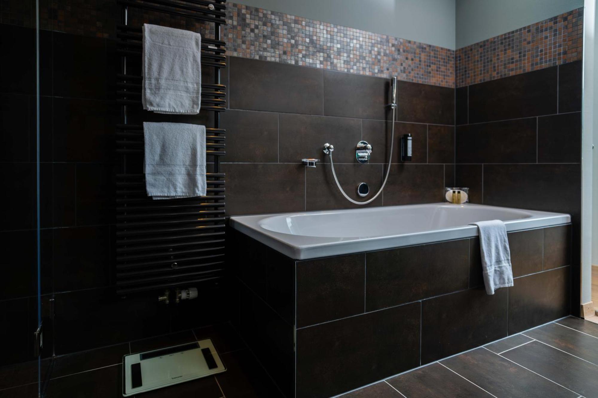 Hotel Seepark Thun Eksteriør billede